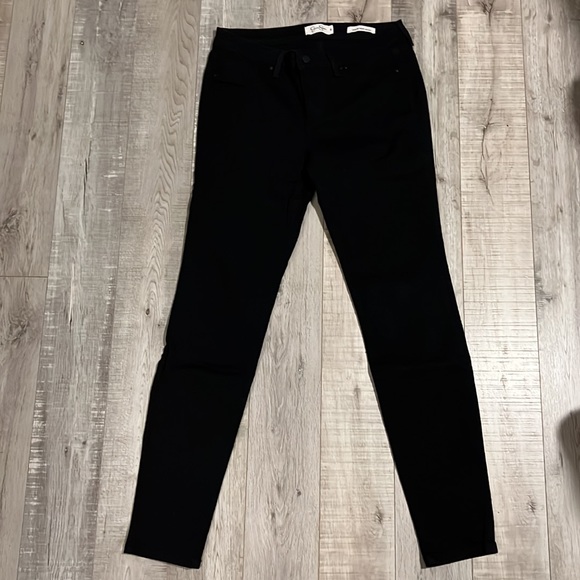 Jessica Simpson Kiss Me Super Skinny - Picture 6 of 9